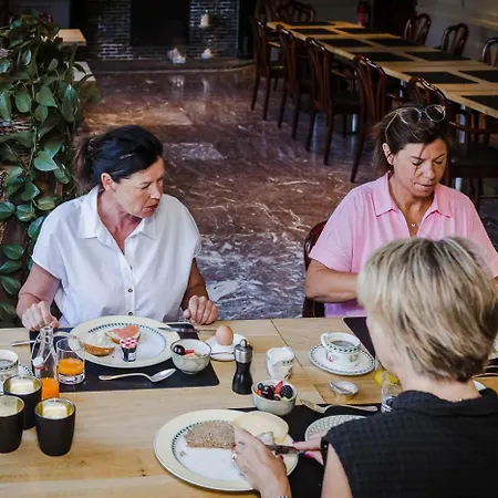 Hotel Geerts 4*